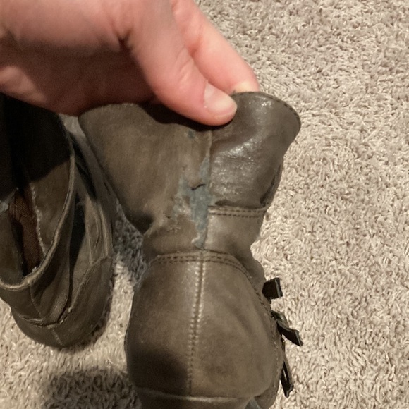 Booties - Picture 3 of 5